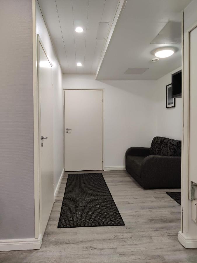 Alexi Apartments - Newly Renovated Apt In The Heart Of The City Near To Railway Station And Nokia Arena Тампере Экстерьер фото