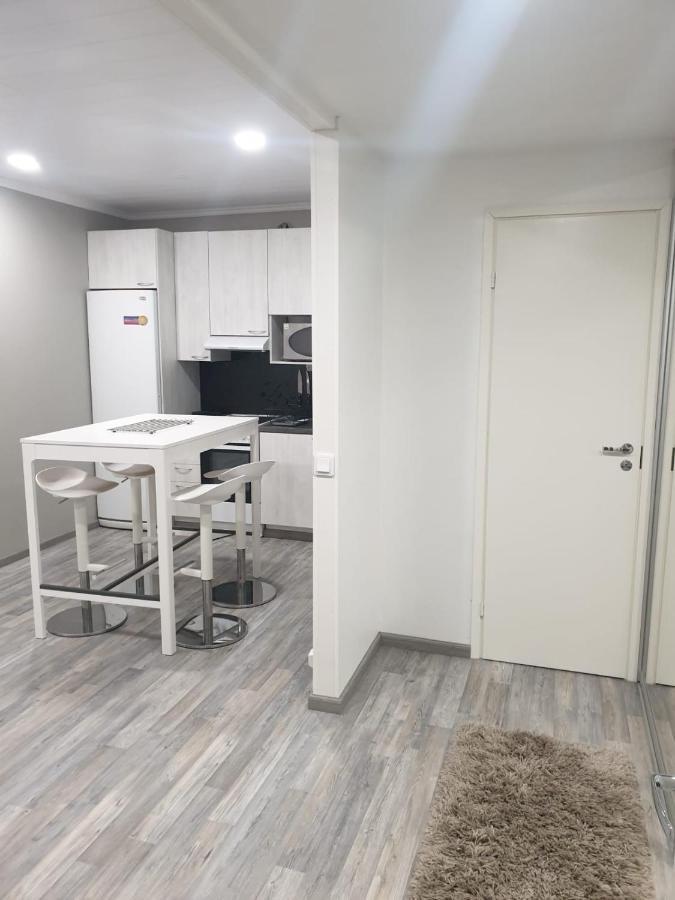 Alexi Apartments - Newly Renovated Apt In The Heart Of The City Near To Railway Station And Nokia Arena Тампере Экстерьер фото